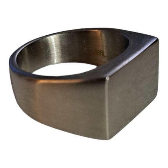 New stainless steel ring with a flat surface 13 - Picture 5 of 6